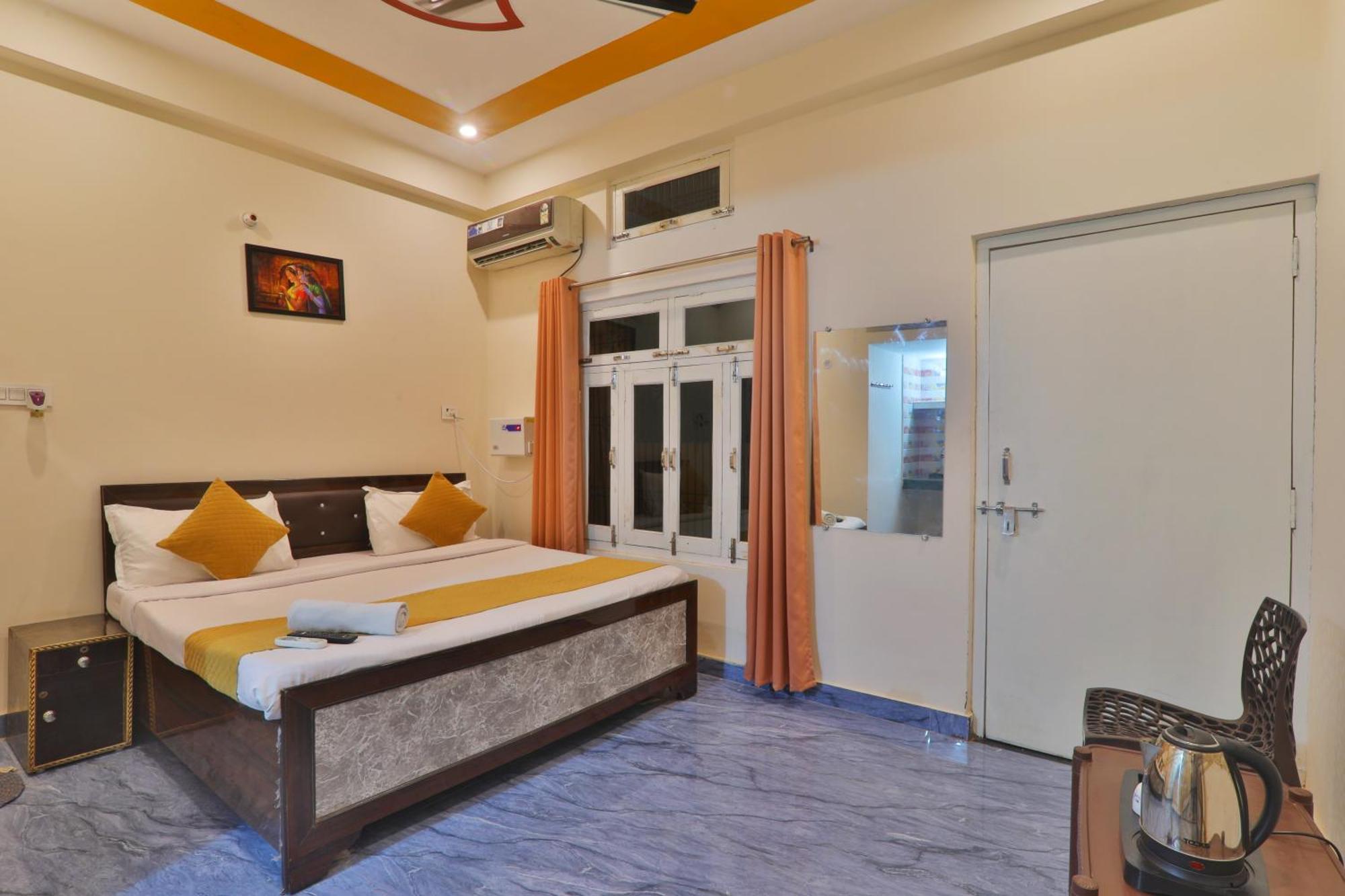 Hotel Ramayan Inn Free Pickup From Ayodhya Dham Junction Экстерьер фото